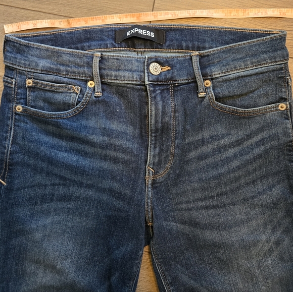 Express Stretch Performance Skinny Mid Rise Jeans - Picture 3 of 7